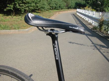 Syncros�̃V�[�g�s���[